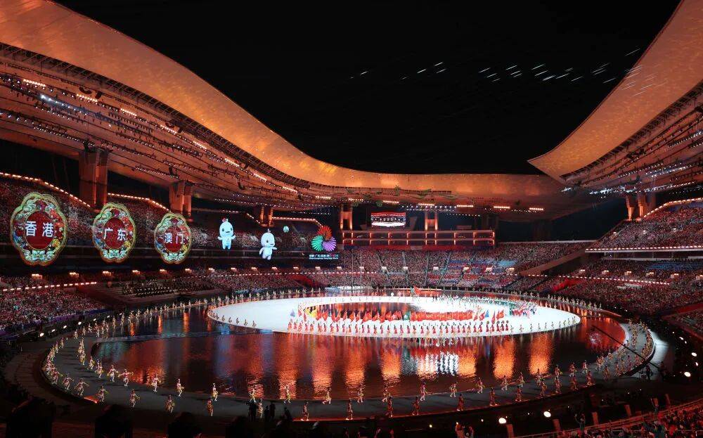 张张精彩！新华社出图