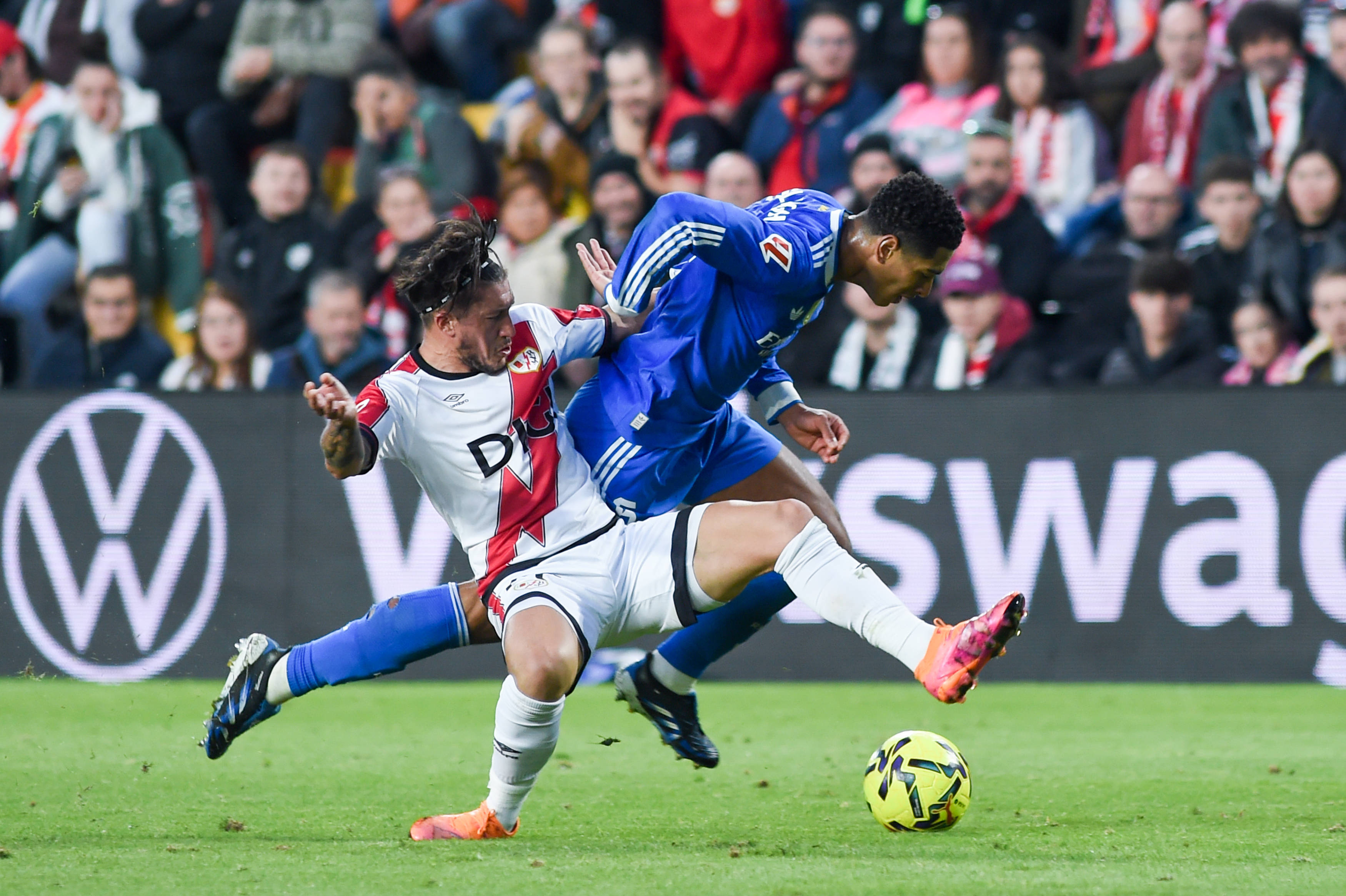 “体育）足球——西甲：皇家马德里平巴列卡诺