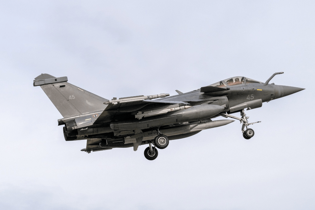 画面公布!外媒:法国首次清晰展示新型超音速核巡航导弹,已在海军服役