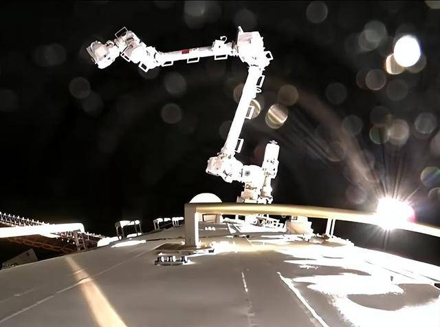 原创 计划有变!神舟22飞船即将无人发射,中国空间站到底发生了什么