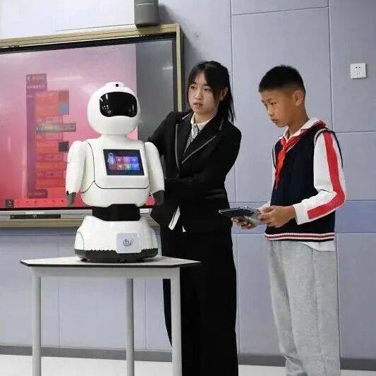 拥抱智能时代 | 北京中小学人工智能教育进行时——_课程_教学_实验动画