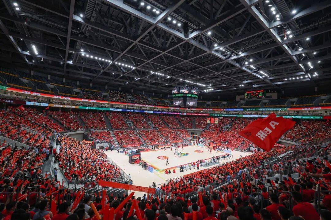 叫扬叔 - 全网最会整活的苏超球迷  足球圈热梗收割机为什么是诸暨？