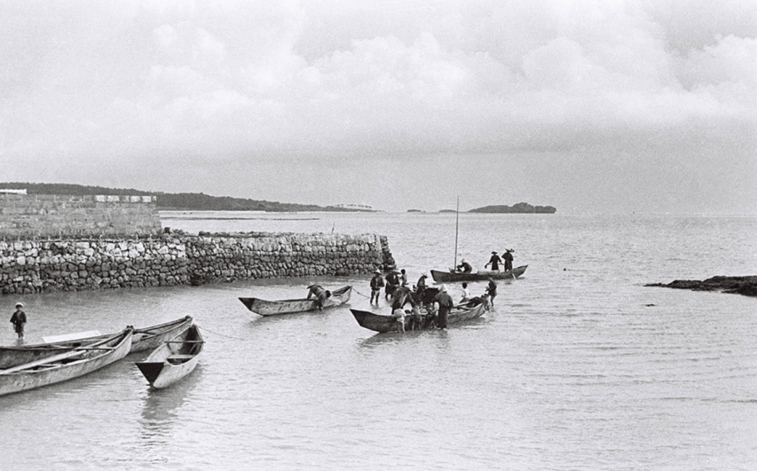 重写标题：探索现代日本与冲绳的历史文化新篇章