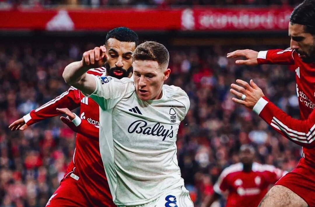 疯抢！曼联8000万锁定安德森，戈麦斯冬窗加盟受阻，中场补强能成