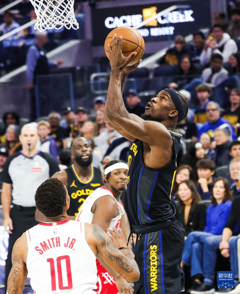 NBA常规赛：火箭胜勇士