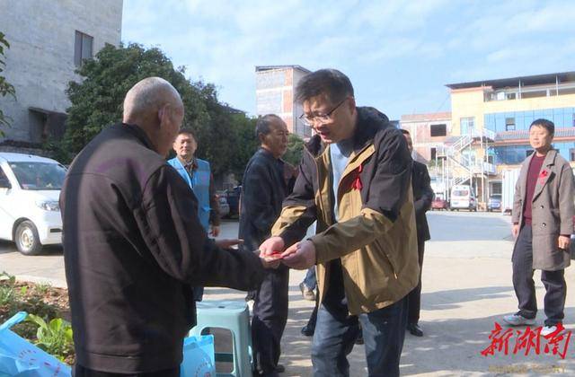 道县深入开展"世界艾滋病日"主题活动