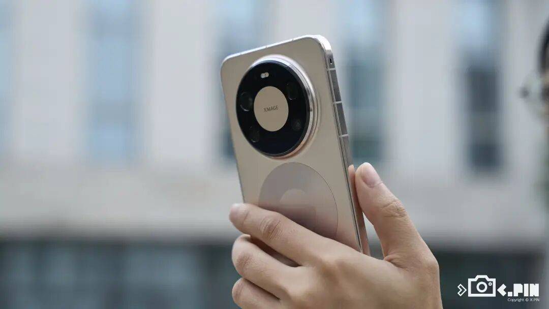 用了几天华为Mate80 Pro Max，我感觉它堆料有点过猛了。。。