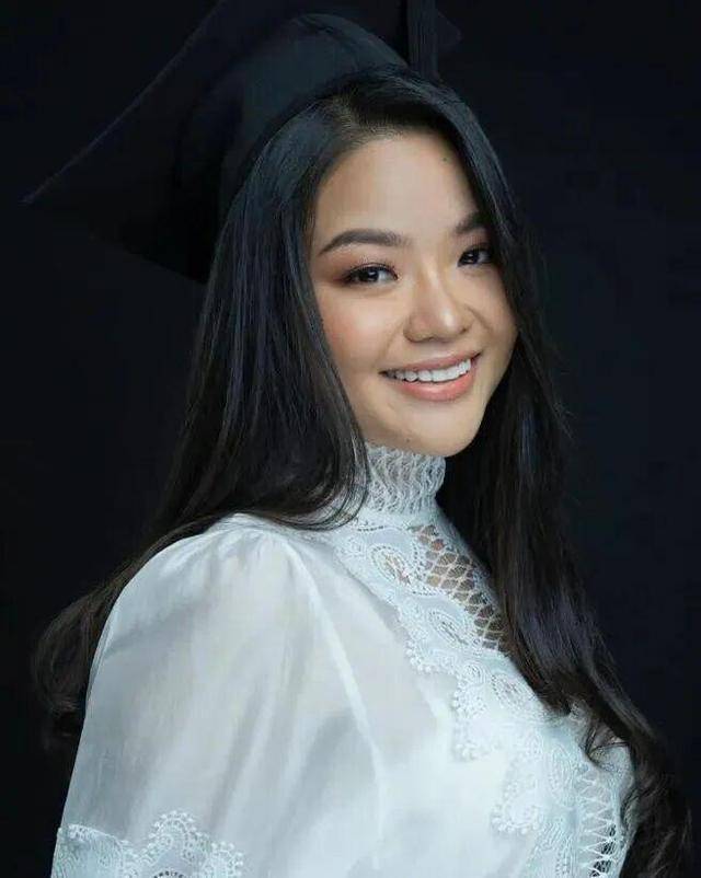 柬埔寨公主大婚堪比时尚盛典,公主曾在中国留学,新郎被视为新一代商业领袖!