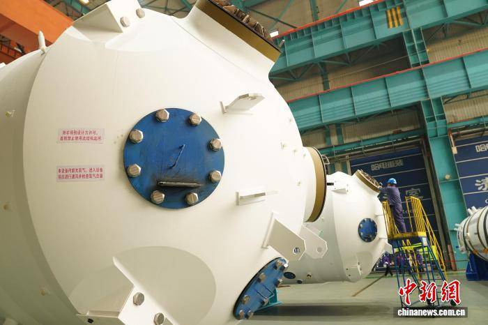 河北秦皇岛:“华龙一号”蒸汽发生器交付发运 河北秦皇岛:“华龙一号”蒸汽发生器交付发运