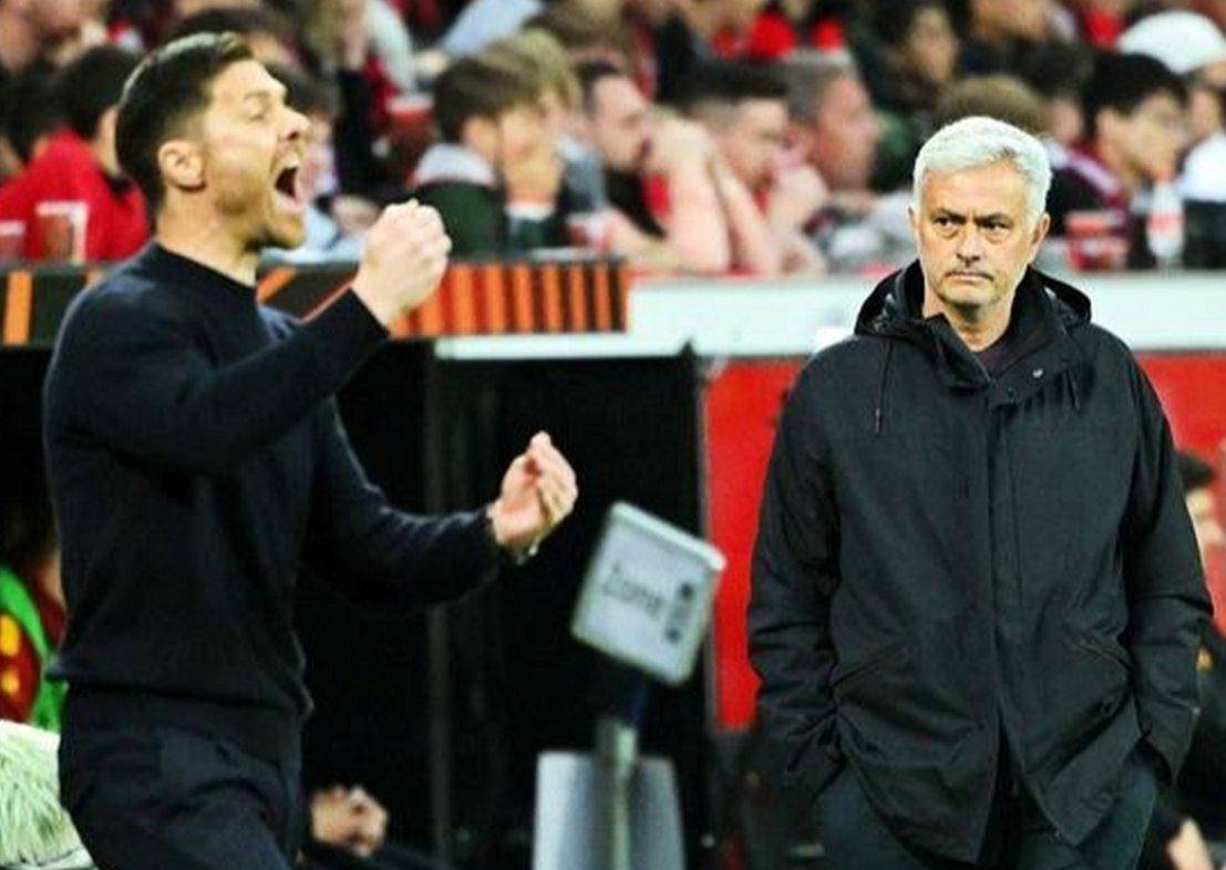 穆帅能力获权威认可，弗格森盛赞执教全球，曼联主帅位置实至名归