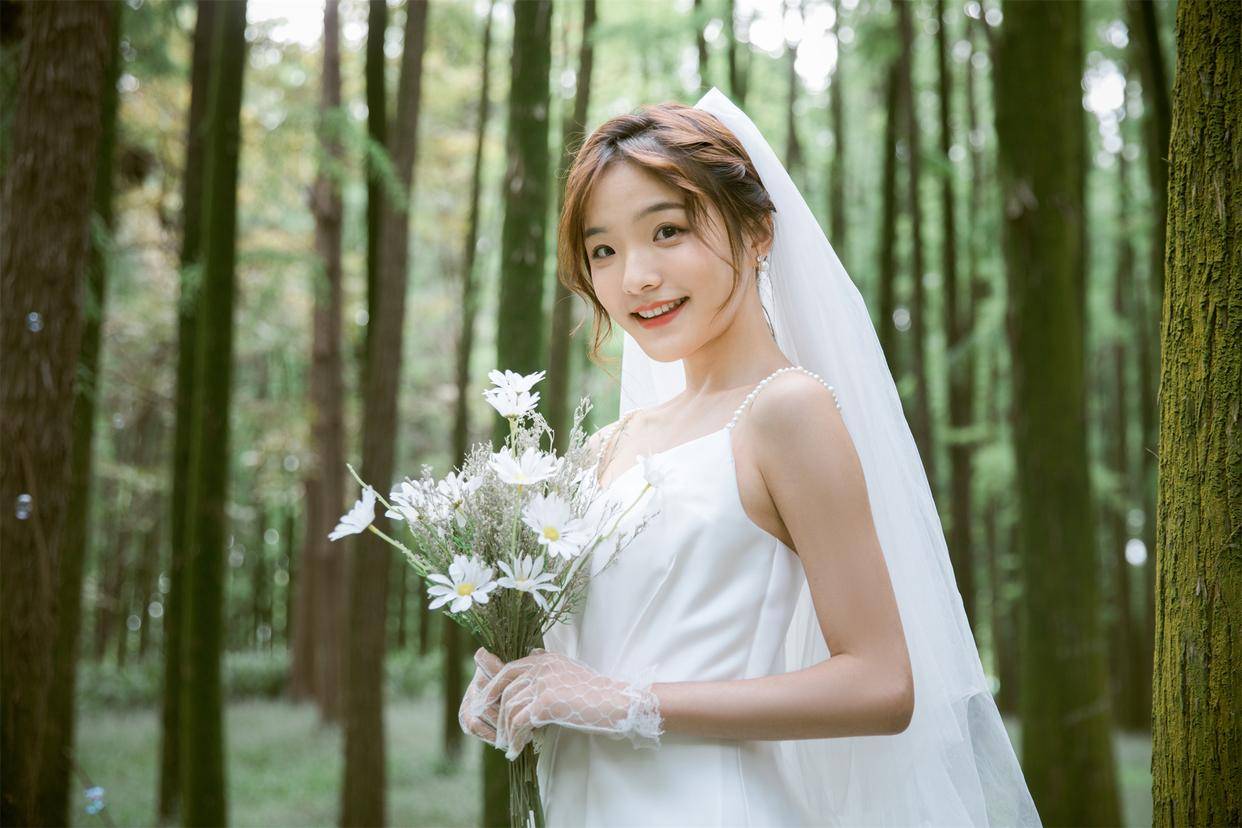 麻六记菜品混入塑料袋被罚 年内有预制产品因发