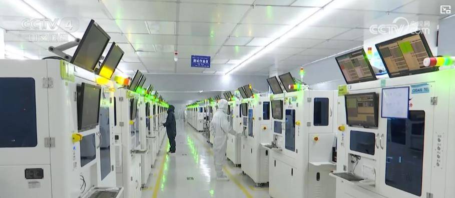 高端制造与数字产业齐发力 2025年工业经济实现稳中有进新跃升