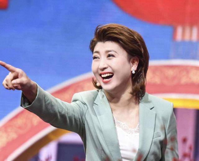 最新回应！闫学晶风波迎反转，儿子忍不住说出真相，那英说的没错