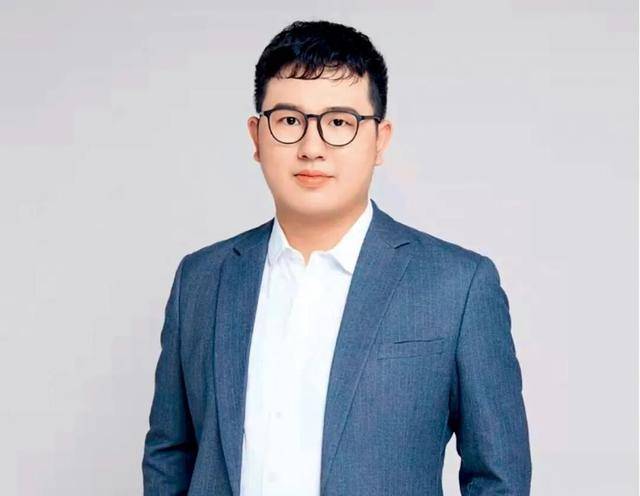 超级网红,卖了天价