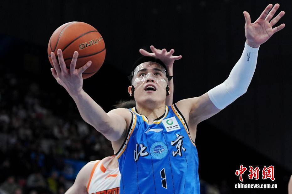 NBA职业联赛中文官网__实时赛程比分+球队资讯CBA常规赛：北京北汽队战胜江苏肯帝