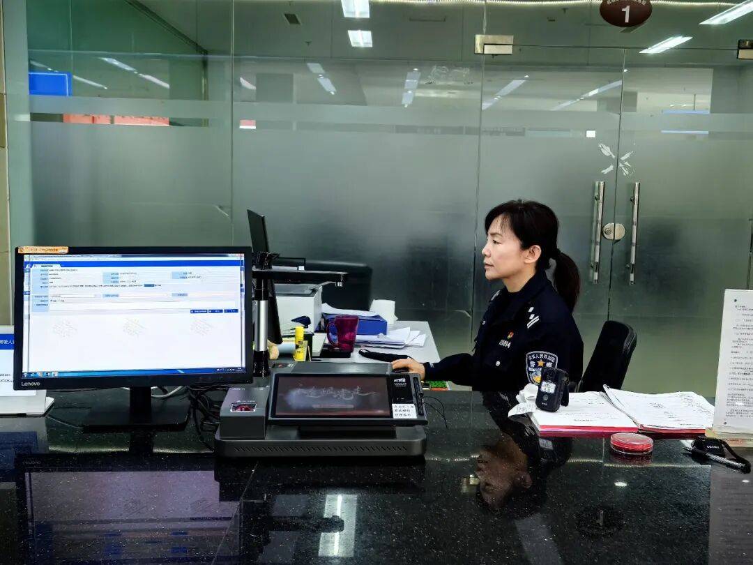 民警风采|乌云娜:把群众事装进心坎里的业务能手