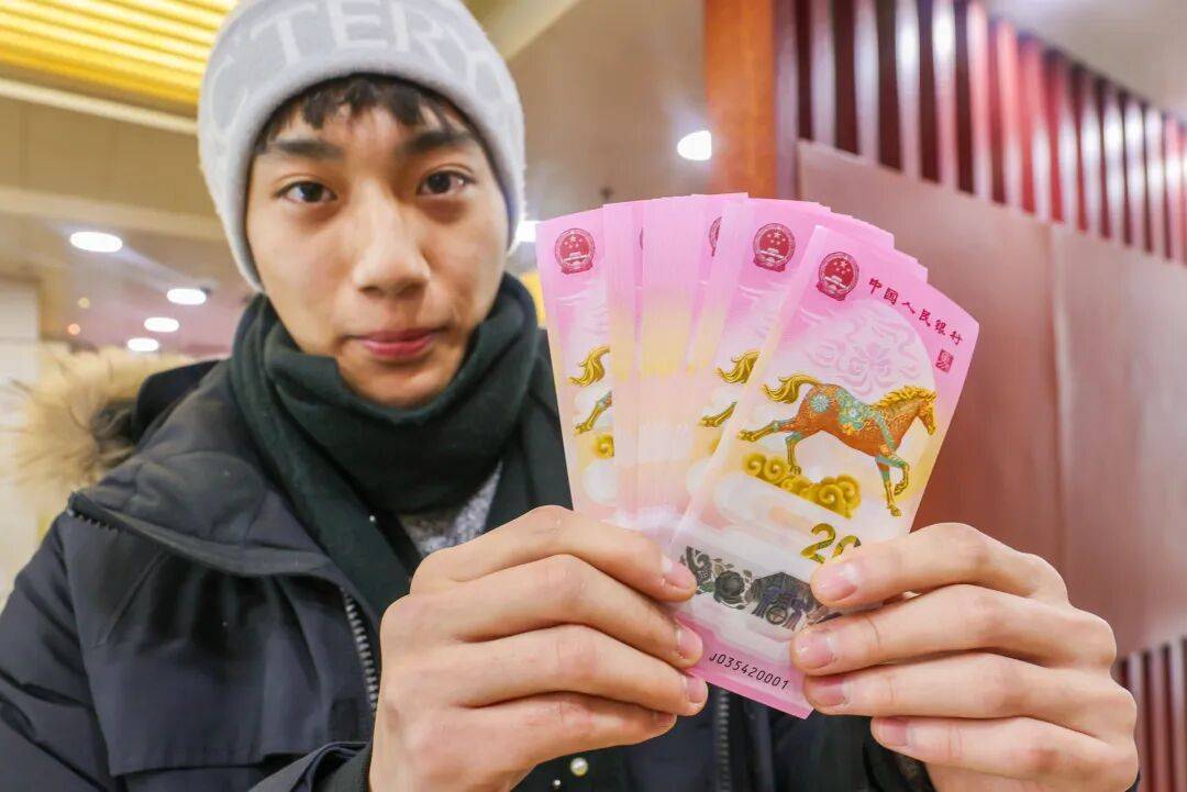 谁在拿“2000元”买“400元”？