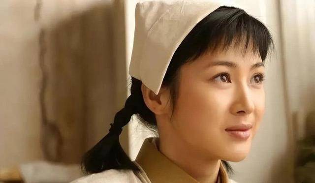 45岁童蕾现状:定居浙江农村,因丈夫背上债务,复出后变拍戏劳模