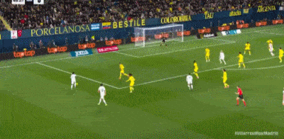 西班牙足球甲级联赛体坛联播｜皇马五连胜登西甲榜首德约带伤迎大满贯400胜