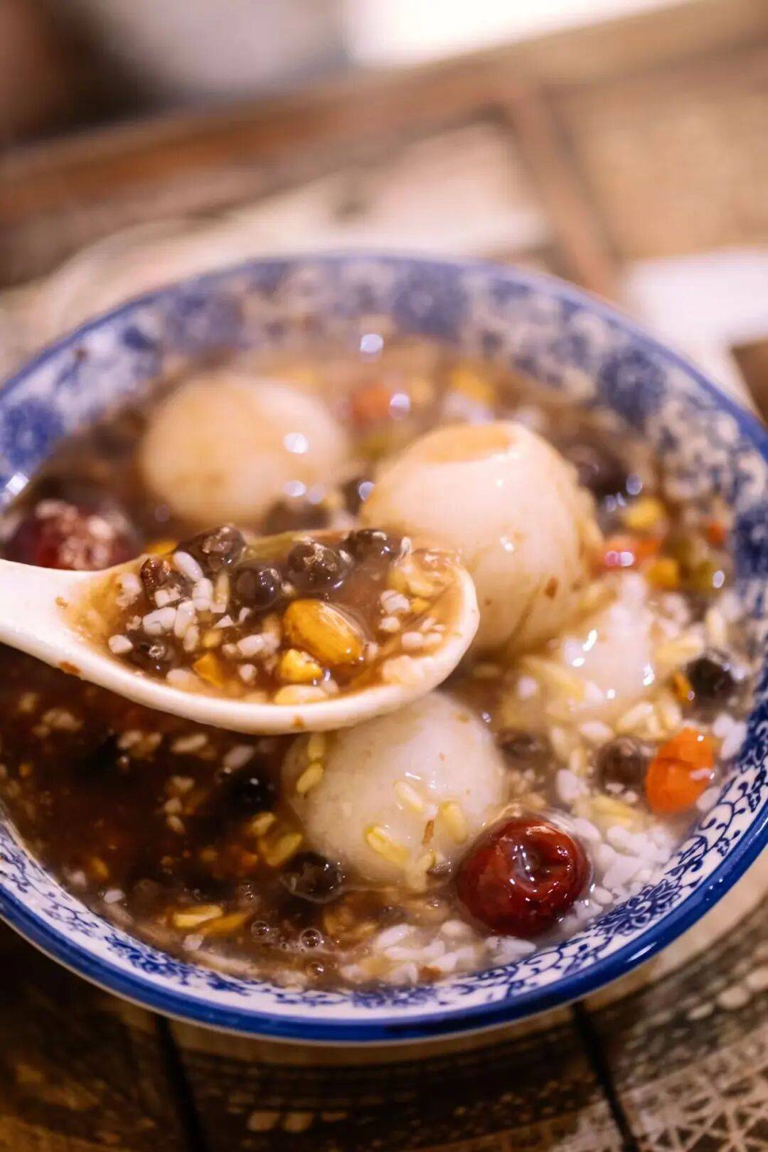 图片[11]-天越冷酒越暖！中国哪里的热酒最让人上头？ -华闻时空