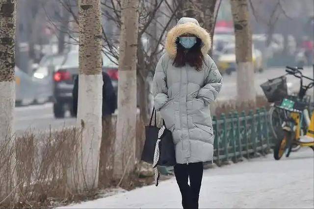 院士表明：冬季气温较低，吃降压药的患者，一定要留心这6个事项