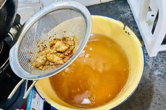 猪油再次被关注！调查发现：高血压患者常吃猪油，或出现几种变化