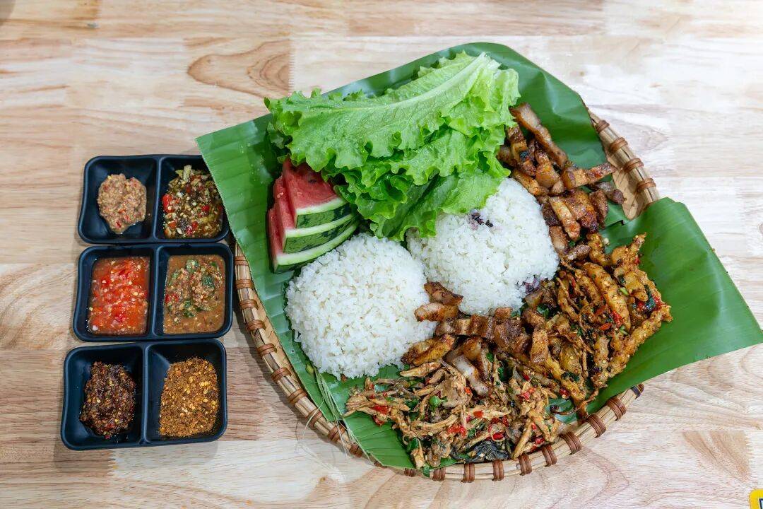 图片[8]-穿腻黑色羽绒服的打工人，都买票去这避寒了 -华闻时空