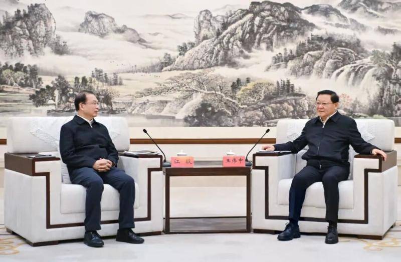 王伟中包钢会见中国华电董事长江毅总经理叶向东_内蒙古_发展_能源