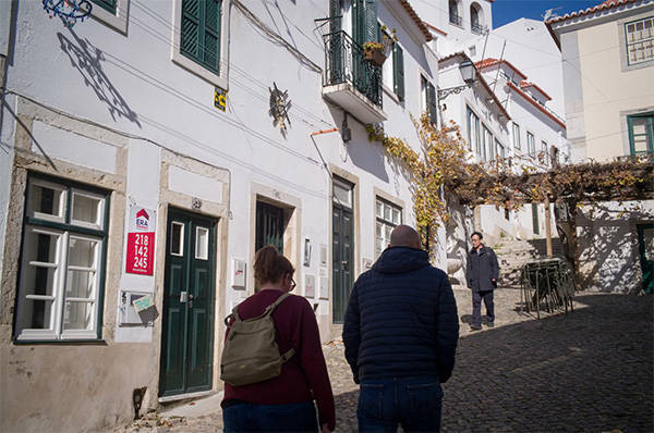 图片[2]-美媒：90年来首次，美国人正以创纪录的数量逃离美国 -华闻时空