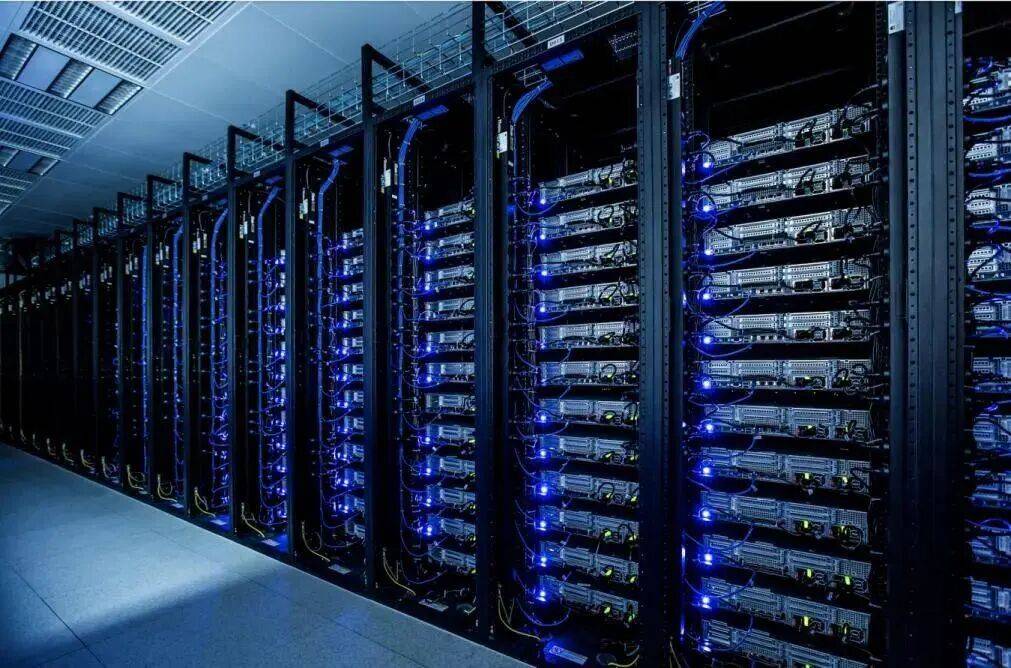 境外黑客植入木马程序攻击我国某电商平台数据,窃取大量用户数据信息,包括涉及国家关键基础设施项目采购等敏感信息,国安部披露