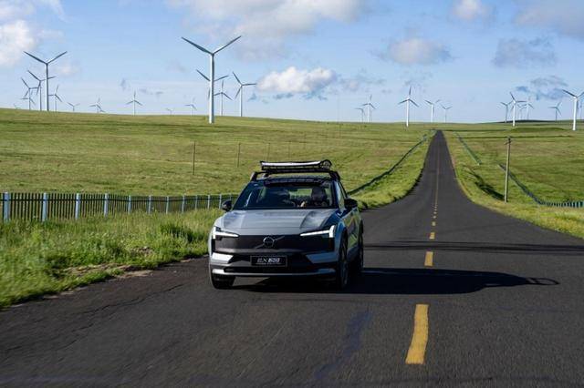 从设计到安全沃尔沃EX30重新理解“小型纯电豪华”(图1)