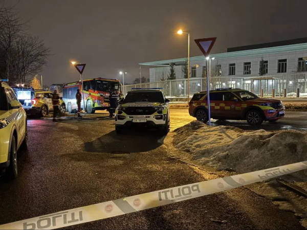 美国驻挪威大使馆遭爆炸袭击
