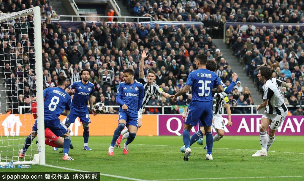 拉什福德社媒晒客战纽卡比赛照片：首回合结束，下周决胜负，巴萨能否逆转？