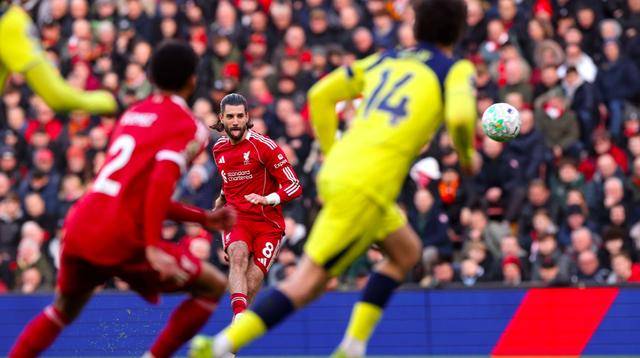 1-1！英超神剧情：15人伤停 倒数第五绝平10.2亿豪门 终结6连败