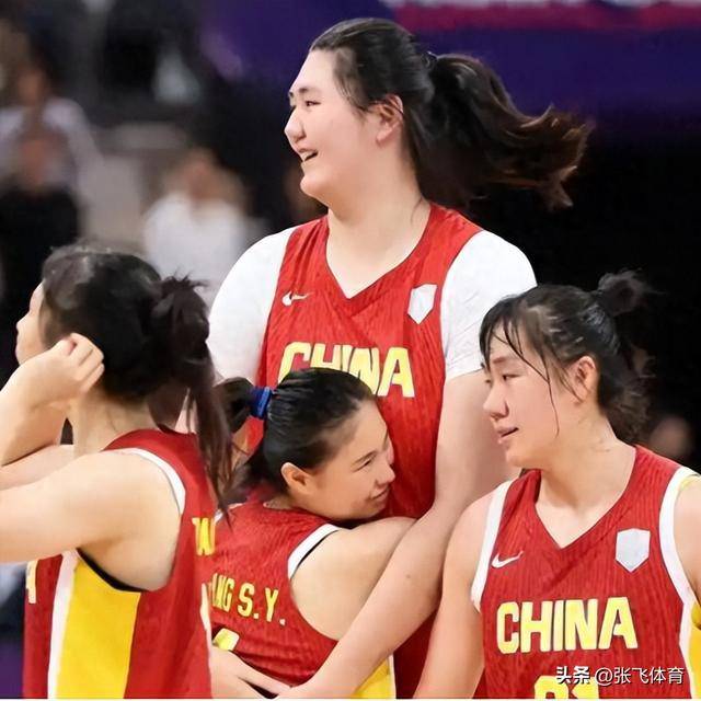 宫鲁鸣有魄力！李梦之后，中国女篮又1功勋成清洗对象，原因曝光
