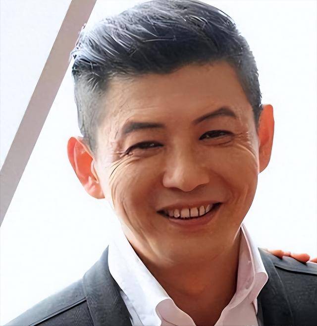 他是著名演员,从发病到去世仅20分钟,主持人儿子比他更有名_程之_反派_养父