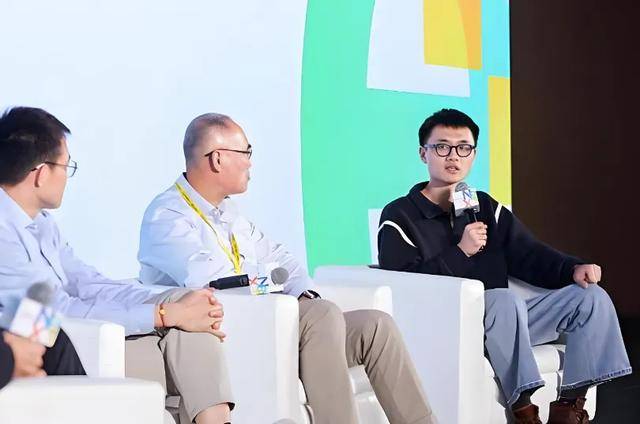 推翻推理链！林俊旸复盘Qwen，大模型走错关键一步