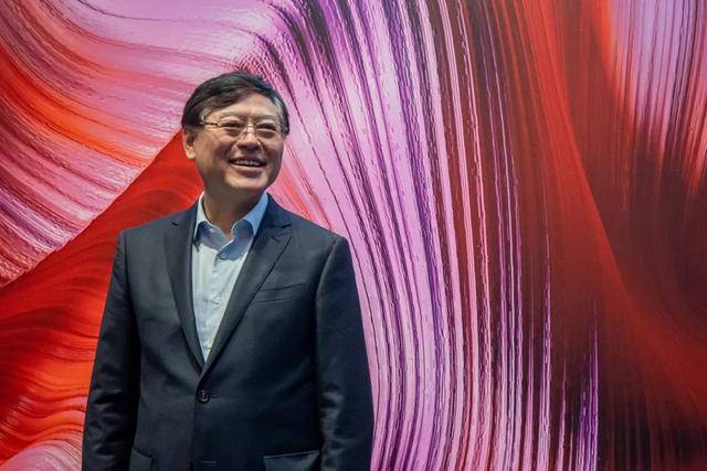 薪酬1.6亿的杨元庆，一口气又捐了2亿