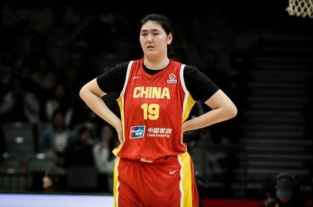 中国女篮集训进展：19人名单仅张子宇等6人报到 首日仅一人训练