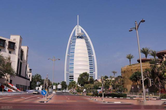 突发！全球唯一七星级迪拜帆船酒店停业 1 年半，27年首次大修！-华闻时空