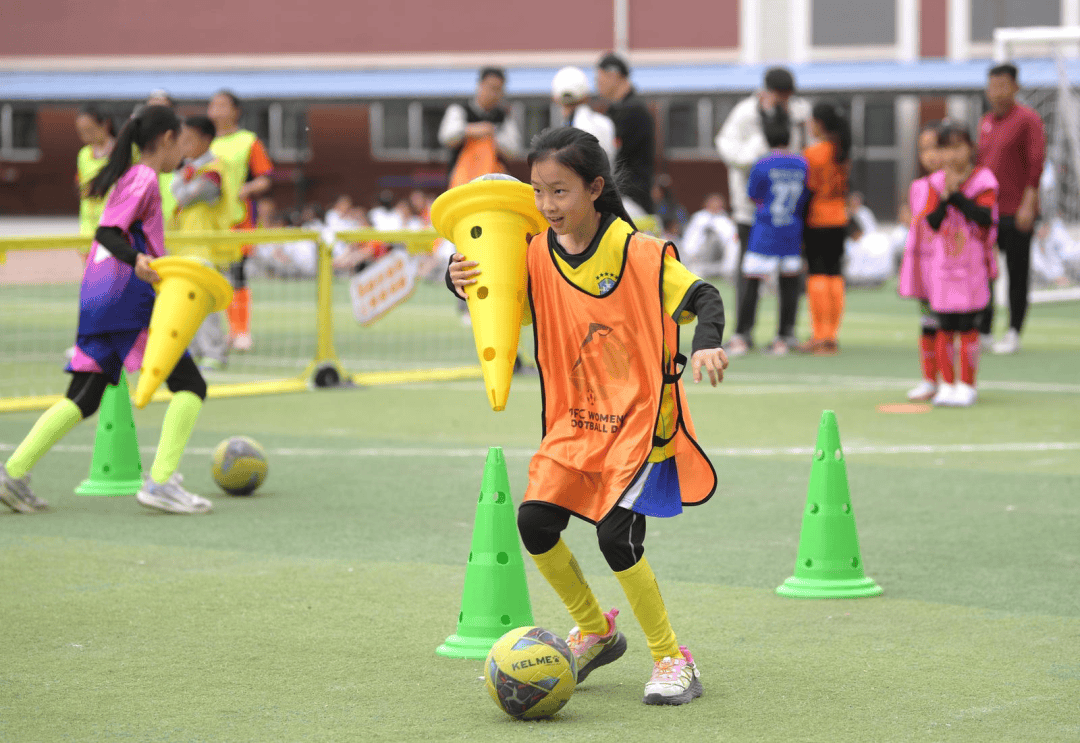 “亚足联女足日”走进银川
