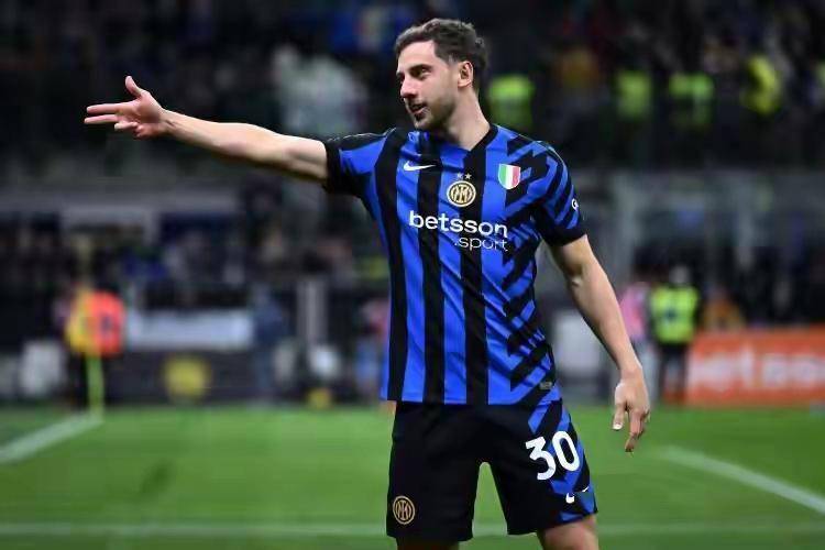 国米变天倒计时！奥西利奥手握4000万金钥匙，青春风暴席卷意甲