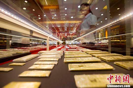 黄金涨跌两难，现在还能上车吗？