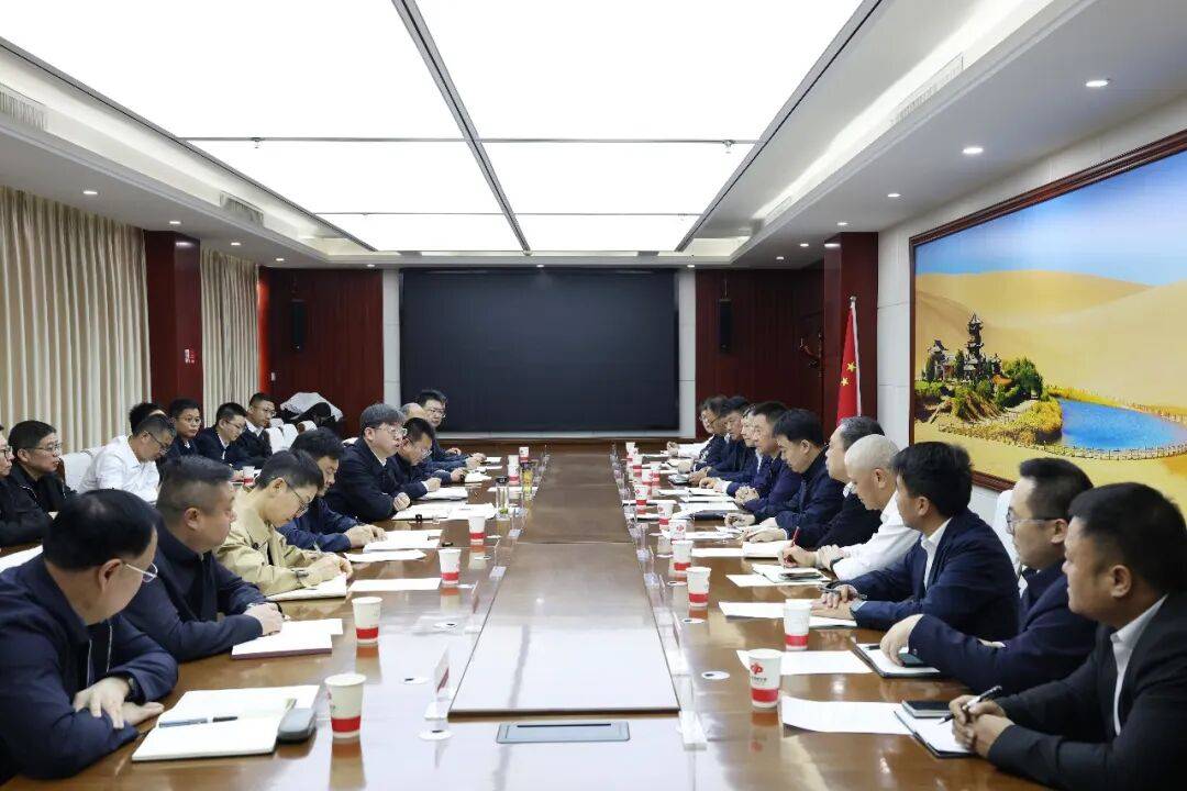 王立奇会见田亚一行_酒泉_能源_发展