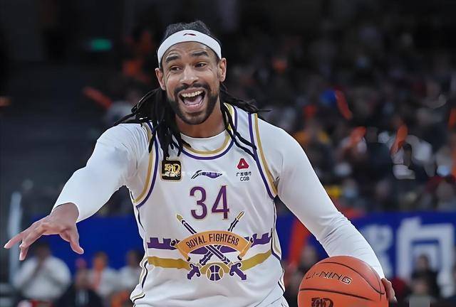 广东男篮萨林杰萨姆纳二选一？杜锋最终拍板！北京首钢不做选择题