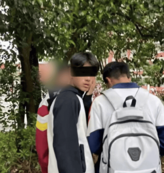 14岁少年杀害同班女同学被判无期，被害人代理律师：已是顶格处罚，却难抚丧女之痛