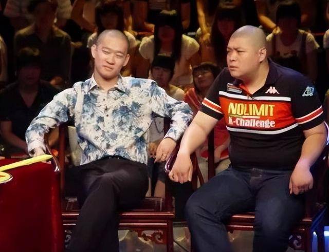 曹云金2026相声全集台词_曹云金 欺师灭祖 争议 逆袭 听云轩 相声专场 万象更新 江阴音乐厅 票价 2026巡演