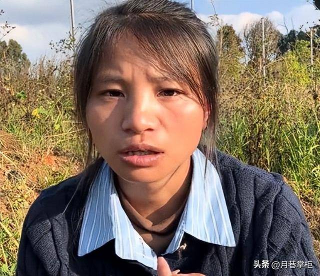 百万网红小英直播翻车人设崩塌被商家甩锅这次道歉都没人买账