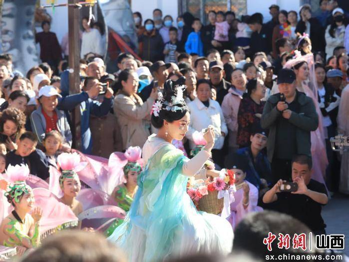 山西右玉：右卫艺术小镇走出低成本高效益的文旅“破圈”新路