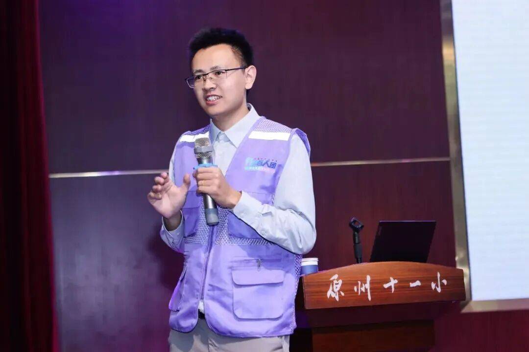 中国中医科学院眼科医院老年人看病代挂号全天24小时陪护服务,随叫随到的简单介绍 中国中医科学院眼科医院老年人看病代挂号全天24小时陪护服务,随叫随到的简单介绍
